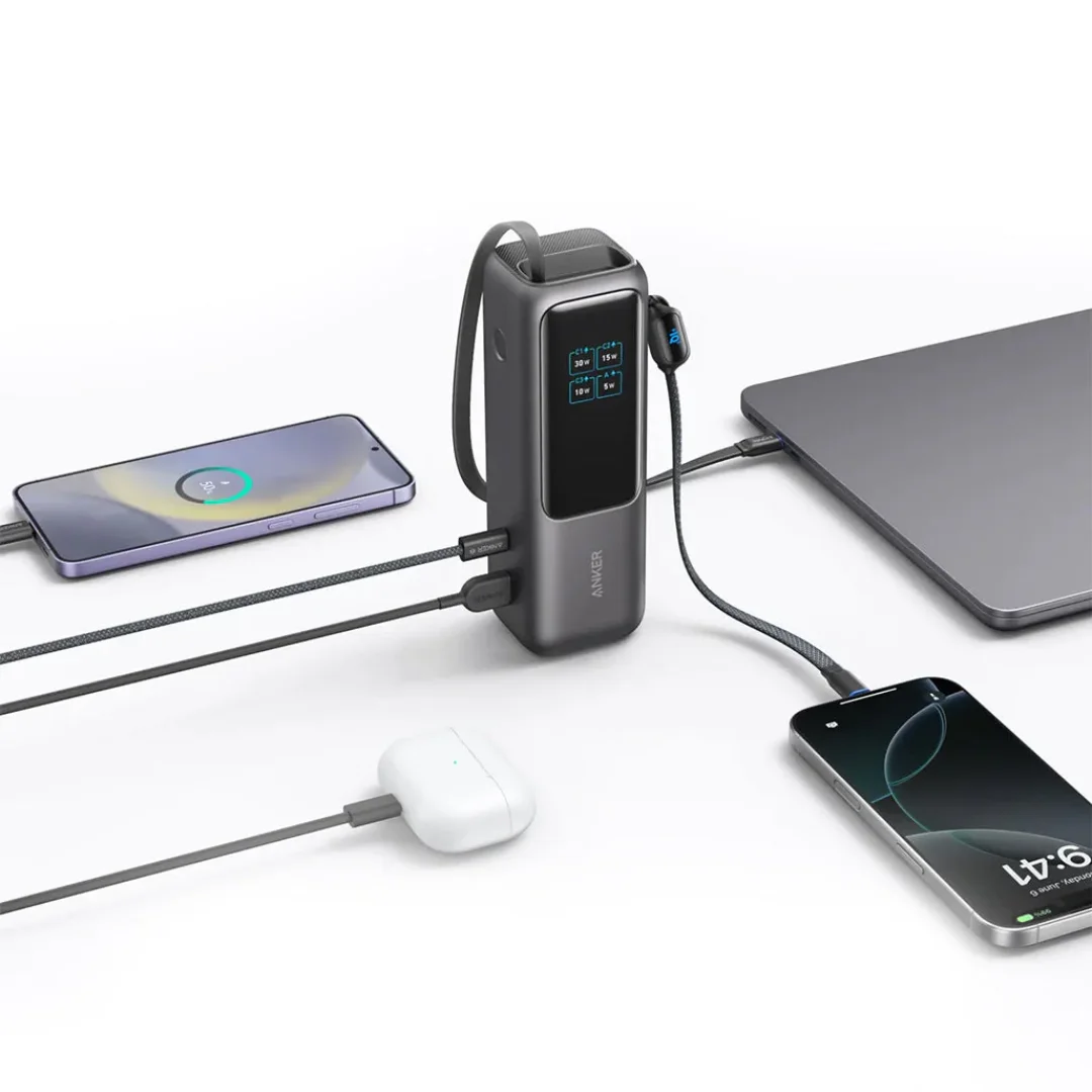 Anker Prime smart digital display showing watts and temperature